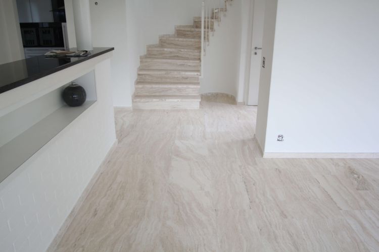 Natursteinveredelung Travertin Deluxe Spezial - Nachher