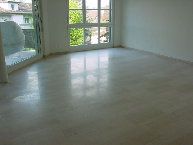 Natursteinveredelung Marmorboden - Vorher